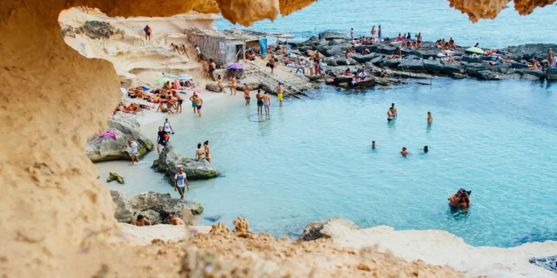 Atostogos Europoje 2026-aisiais: nauji mokesčiai, brangesnės vinjetės ir privalomi leidimai. Ką verta žinoti prieš kelionę