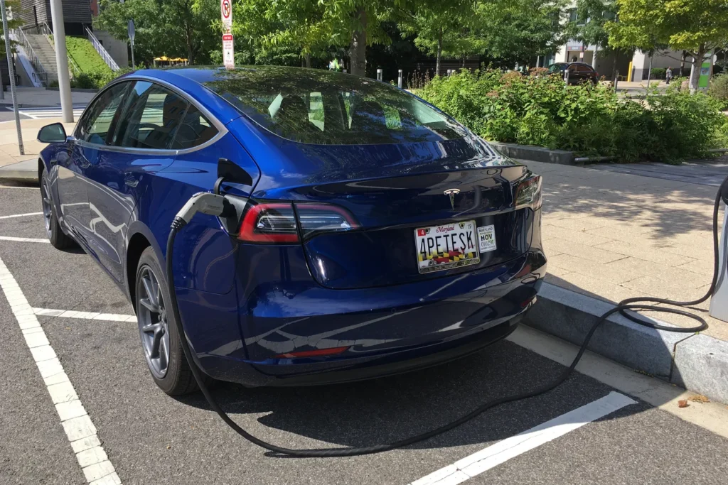 Tesla Model Baterija / Nuotrauka: Mariordo (Mario Roberto Durán Ortiz) (Wikimedia Commons), CC BY-SA 4.0