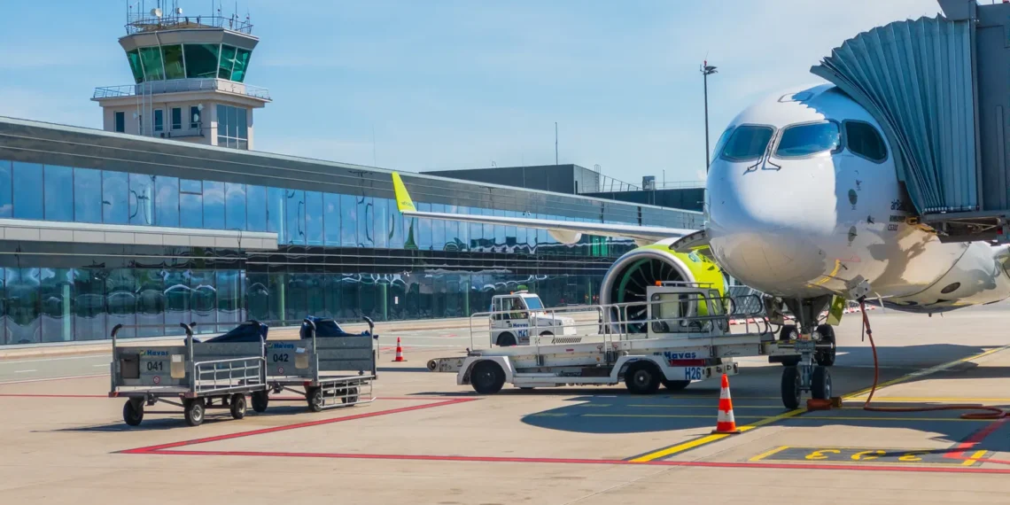 Rygos oro uostas skelbia vasaros sezono naujienas: daugiau skrydžių ir naujų krypčių