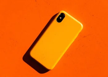 Kodėl verta visada ištraukti įkroviklį, kai jo nenaudojate